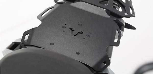 3b5ffc8f92256853712c0e622fa6531b_600.jpg Стойка за куфар SW-MOTECH LUGGAGE SEAT-RACK R 1200 GS ABS - Image 1