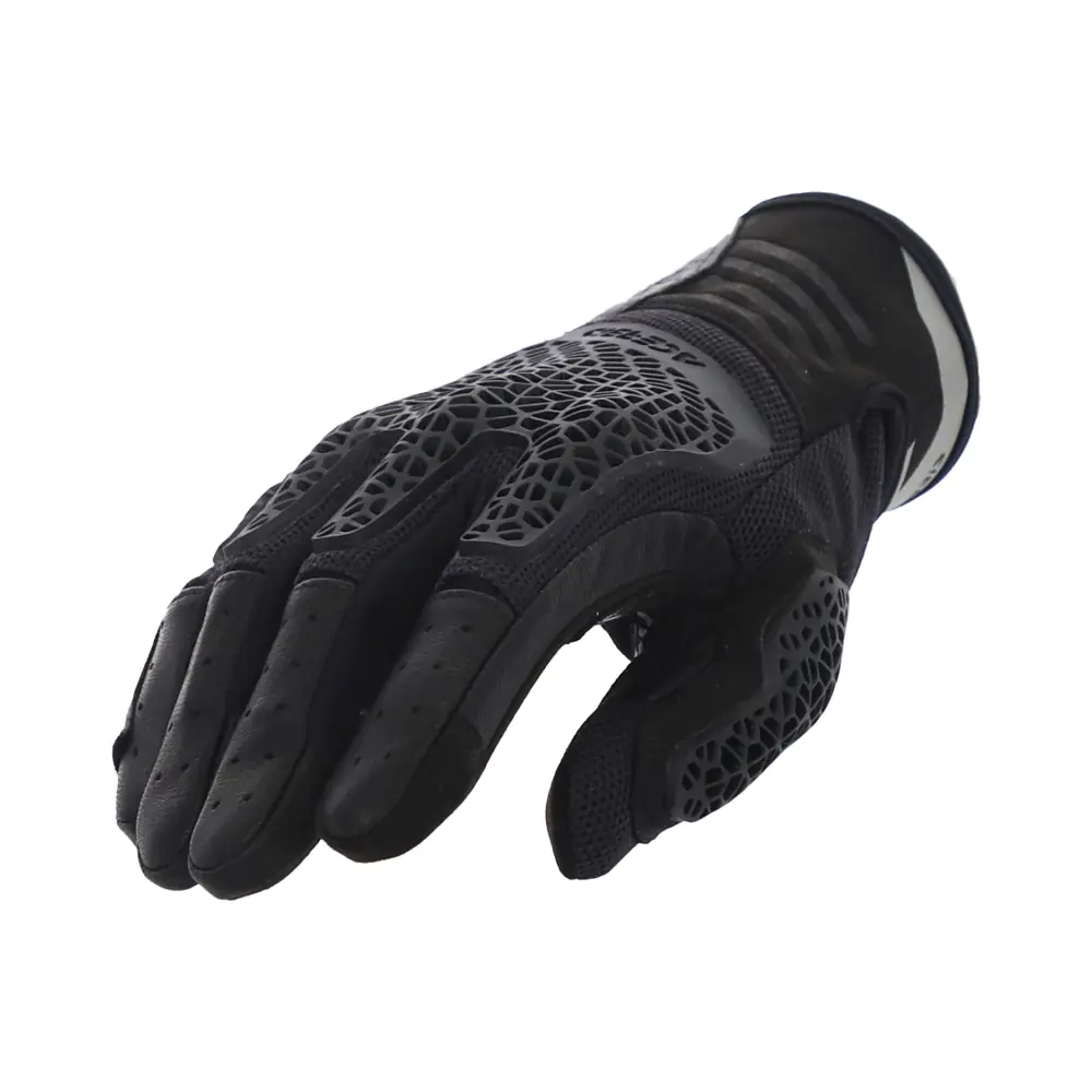681038-acerbis-ce-crossover-gloves-24868-090-1-2.webp Ръкавици CE Crossover - Image 1