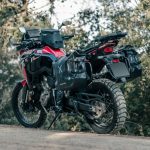 Мото чанта за резервоар SHAD WATERPROOF TR10CL със заключване - Image 2