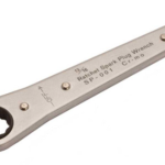 Гаечен ключ RFX Race Series Ratchet Type Plug Spanner - for NGK B Type (14x20.6mm) Plugs