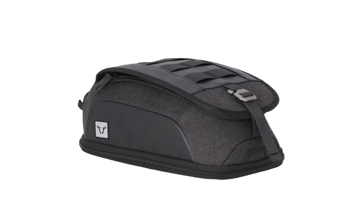 Screenshot202026-03-1920140753.png Чанта за резервоар SW-MOTECH LEGEND GEAR TANK BAG LT4 - Image 1