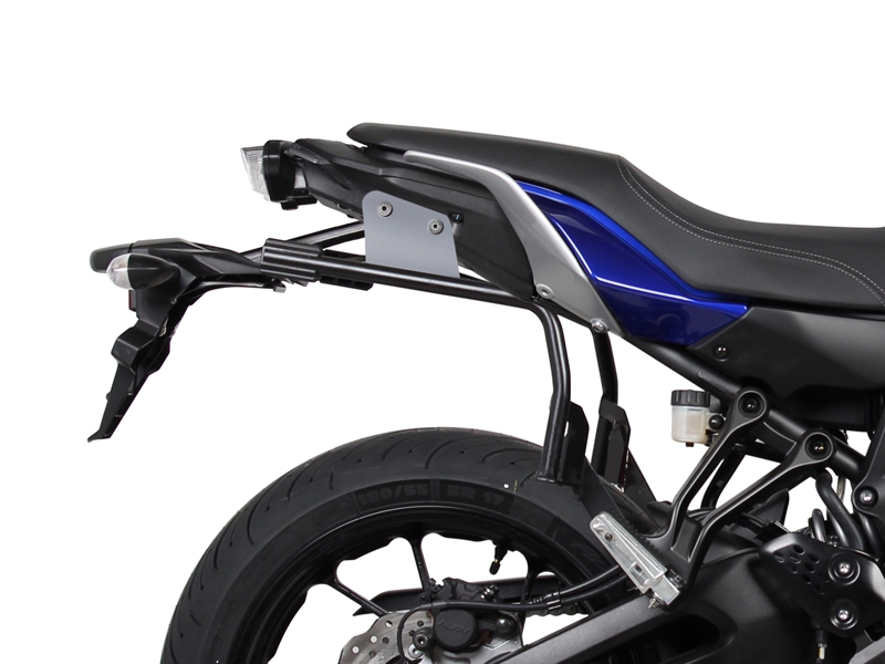 Y0MT76IF.jpg Монтажен комплект за куфари SHAD 3P SYSTEM YAMAHA MT 07 TRACER '16 - Image 1