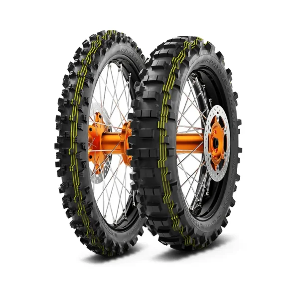 Комплект гуми Metzeler MCE 6 Days Extreme | Предна гума MCE 6 DAYS Extreme Soft 90/90-21 M/C 54M MST | Задна гума MCE 6 DAYS Extreme Medium 140/80-18 M/C 70M M+S